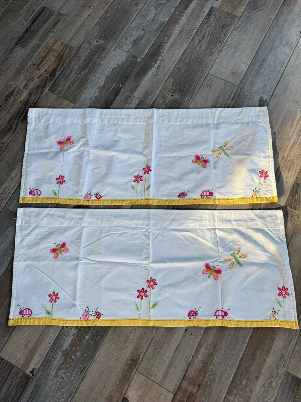 Pottery Barn Kids 2 Curtain Valance Yellow Trim & Embroidered Bugs Butterflies